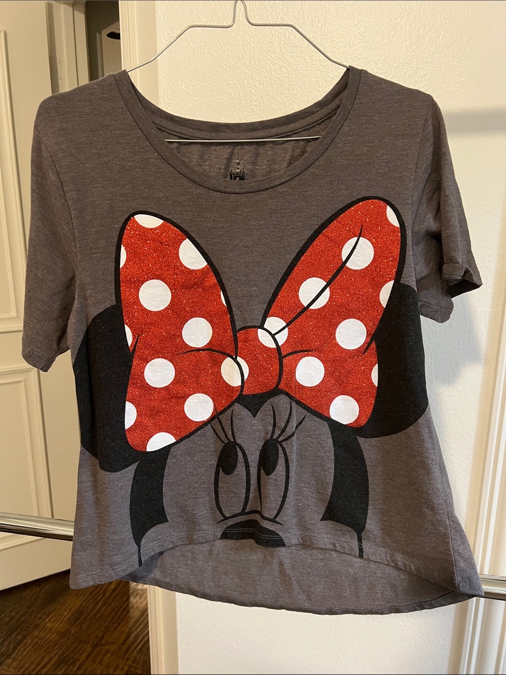 Disney Parks Minnie Mouse Polka Dot Bow Graphic Tee - Gray & Red
